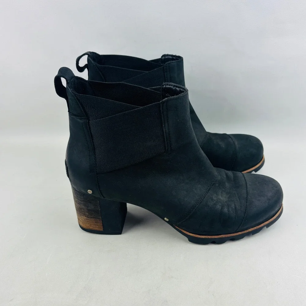 Sorel Addington Chelsea Boot Womens 11 Black Leather Chunky Heel Lug Sole Studs‎